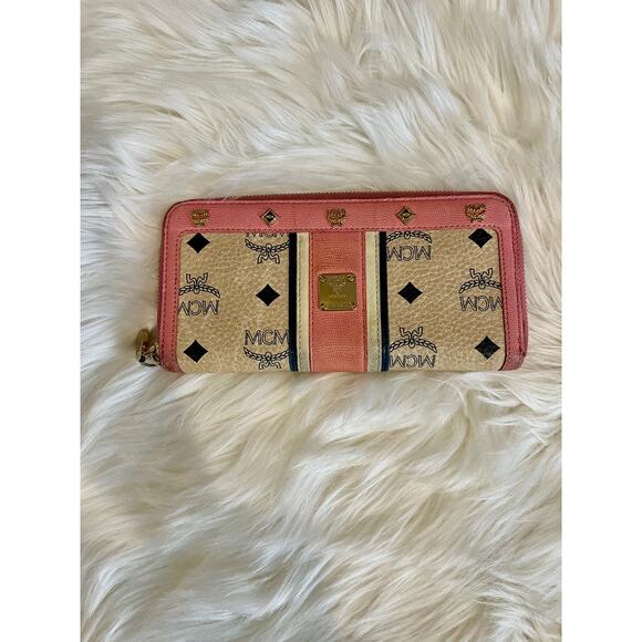 MCM Visetos Studded Continental Wallet Authentic Pink & Ivory Leather 8"x4" EUC - Picture 1 of 11
